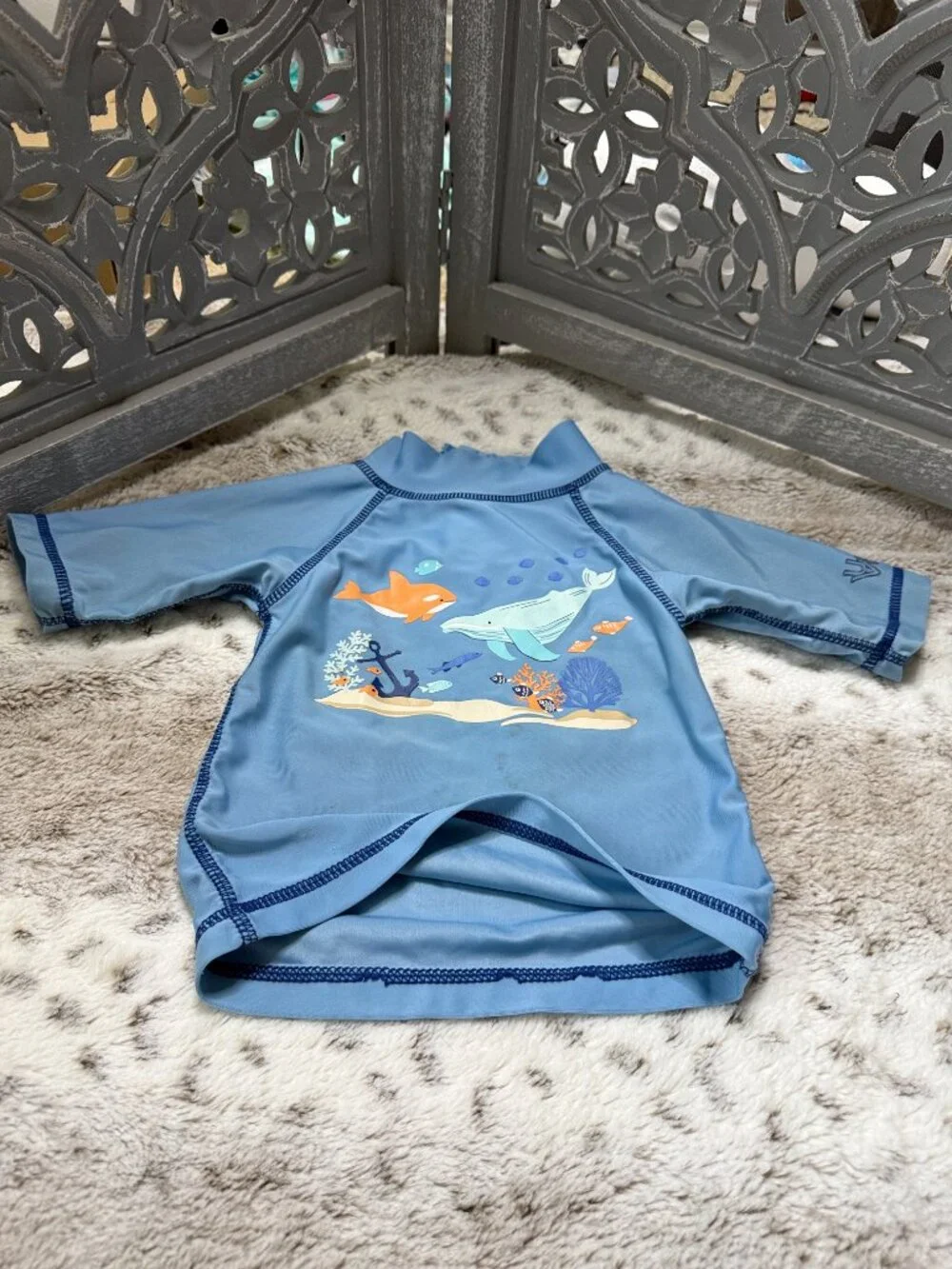 UV Skinz blue short sleeve rashguard boys 2T whale fish tropical beach summer